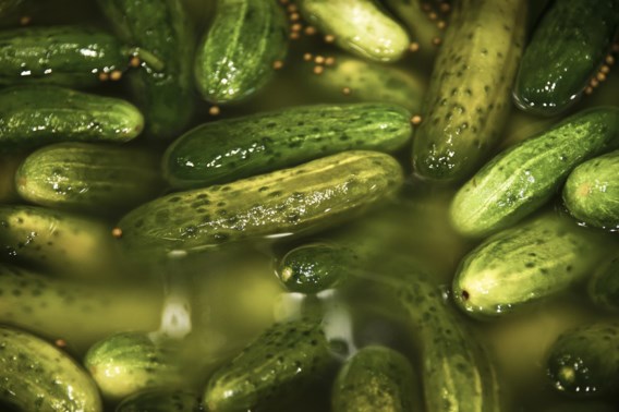 Does pickle juice help with muscle cramps?  |  The standard