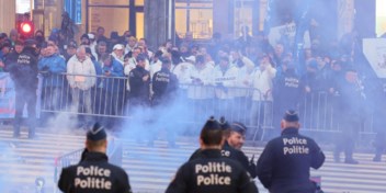 Open VLD heeft het gehad met protest politievakbonden: ‘Middelvinger naar parlement’