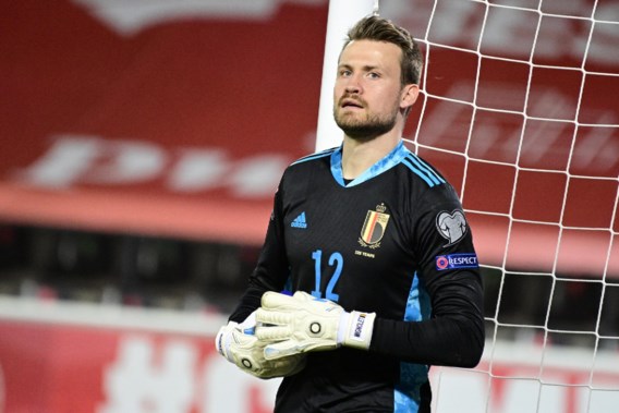 Mignolet overweegt afscheid als Rode Duivel: ‘Het weegt op mijn carrière’ 