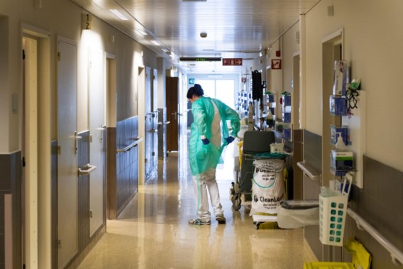 Opnieuw meer besmettingen en ziekenhuisopnames door corona