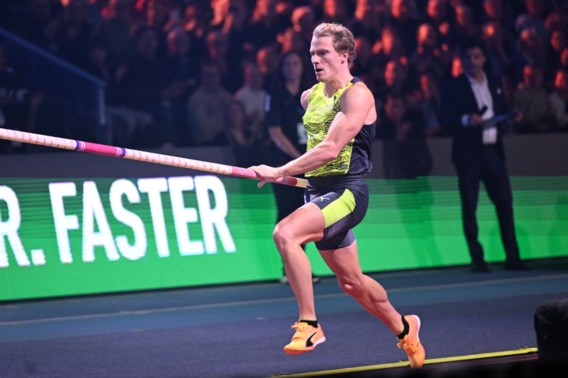 Ben Broeders stelt eigen Belgisch record polsstokspringen in zaal bij