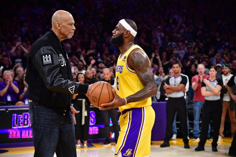LeBron James schrijft geschiedenis als grootste NBA-topscorer aller tijden