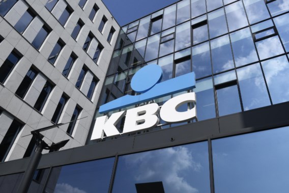 Saai bankieren levert KBC weer geld op