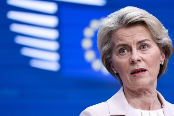 ‘The New York Times’ wil Europese Commissie via rechter dwingen sms’en Von der Leyen vrij te geven