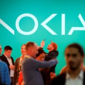 Nokia zet definitief streep onder gsm-tijdperk Nokia bindt strijd aan met Microsoft en co.