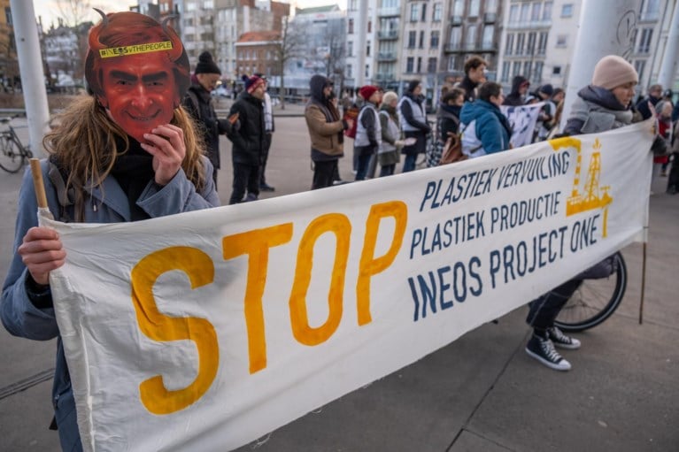 Ineos-baas reageert voor het eerst op kritiek van actievoerders: ‘Willen ze in een grot leven?’