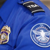 Man gearresteerd na vondst explosief in bagage op Amerikaans vliegveld