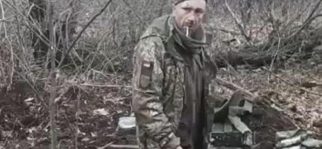 ‘Sterf, teef’, zei een man in het Russisch nadat hij een Oekraïense krijgsgevangene had neergeschoten
