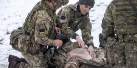 Kate Middleton leert gewonde soldaten verzorgen