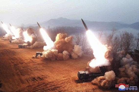 Noord-Korea oefent met raketten ‘voor het geval van een echte oorlog’ 