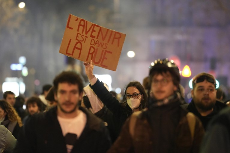 Nieuwe demonstraties tegen Franse pensioenhervormingen, opnieuw tientallen arrestaties in Parijs