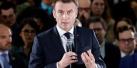 Macron belooft te luisteren, maar wil niet plooien