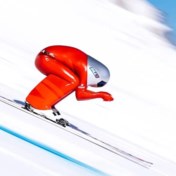 Fransman skiet met 255,5 km/u berg af en breekt wereldrecord