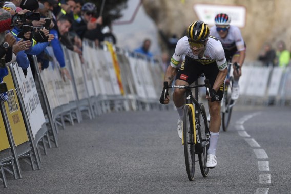 Roglic doet Evenepoel kraken in koninginnenrit Ronde van Catalonië
