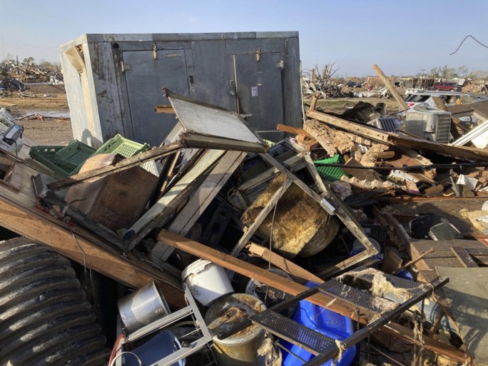 Al 24 doden geteld na tornado in Mississippi: ‘Het lijkt op de nasleep van orkaan Katrina’