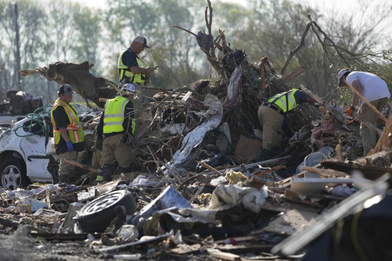 Al 24 doden geteld na tornado in Mississippi: ‘Het lijkt op de nasleep van orkaan Katrina’