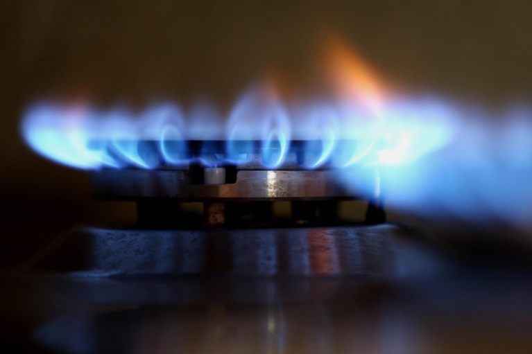 Dit verandert op 1 april: premie voor thuisbatterij geschrapt, sociale energietarieven omhoog en recht op deconnectie