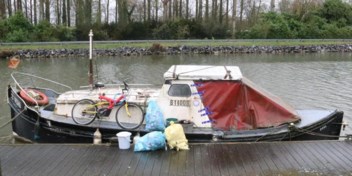 Vader en zoon dood aangetroffen op woonboot in Aalst: ‘Vermoedelijk sprake van CO-vergiftiging’