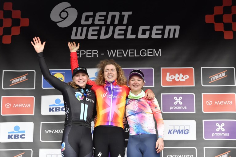 Marlen Reusser zet suprematie van SD Worx in de verf met solo in Gent-Wevelgem