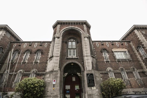 Antwerpse cipiers weigeren nieuwe gevangenen binnen te laten: ‘De situatie is niet meer menselijk’