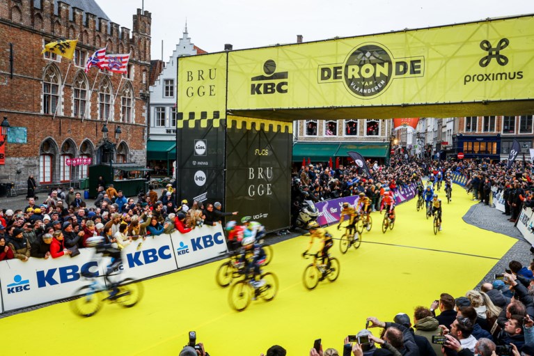 Massa mensen in Brugge voor start Ronde van Vlaanderen