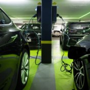 Elektrificatie wagenpark gaat snel: marktaandeel bij nieuwe wagens stijgt tot vier op de tien