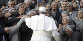 Paus Franciscus geeft vrouwen stemrecht in invloedrijk adviesorgaan