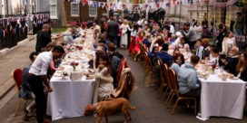 IN BEELD. Duizenden Britten vieren Charles III met Big Lunch en Coronation Quiche