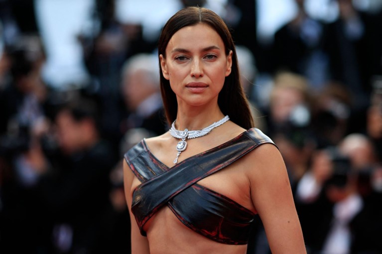 From prom dresses with flip flops to an entire fashion show: Cannes film festival takes on the allure of fashion week