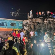 Tientallen doden bij treinongeval in India