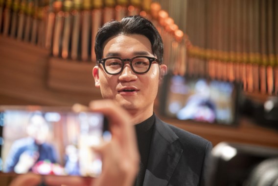 The Surprising Triumph of Taehan Kim at Queen Elisabeth Competition: Portrait of the Young Baritone