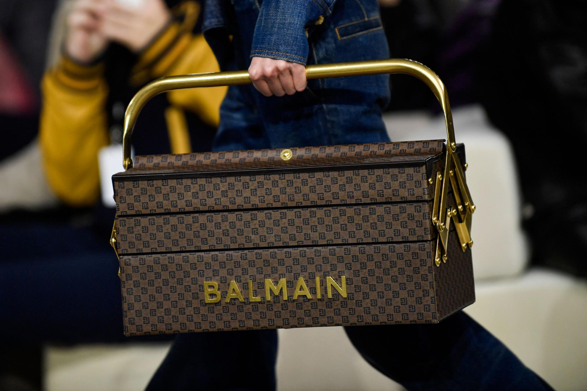 Ruim vijftig stukken van collectie Balmain gestolen tien dagen