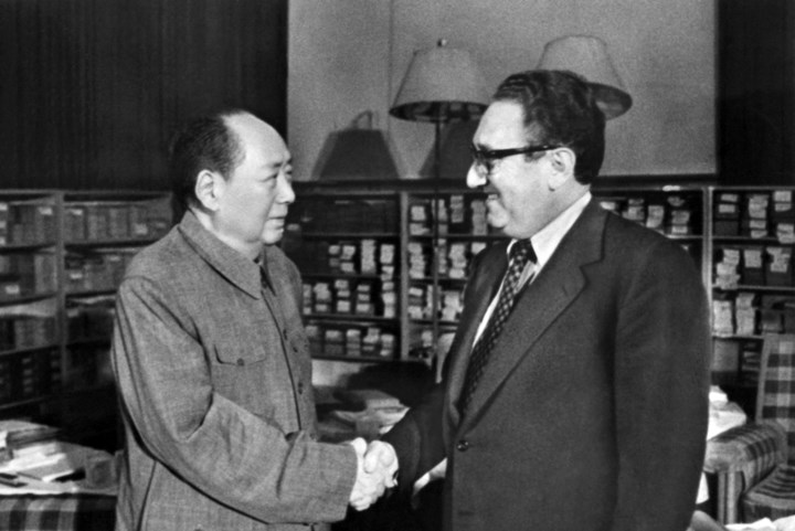 China condoleert Amerikanen voor verlies van ‘goede oude vriend’ Kissinger