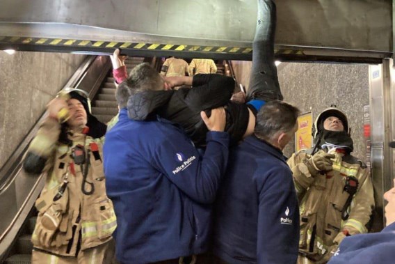 Another man trapped in Brussels metro shutter