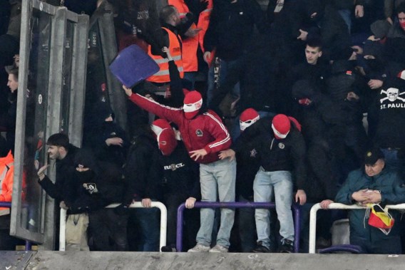 Standard and Anderlecht have to play the first home play-off match behind closed doors