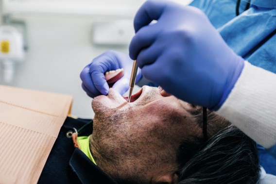 Too few dentists want rate agreements