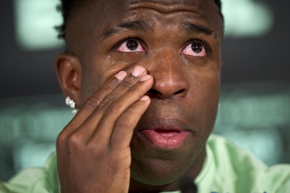 Brazilian star player Vinicius Jr.  bursts into tears due to persistent racism: “Every time I feel less like playing”