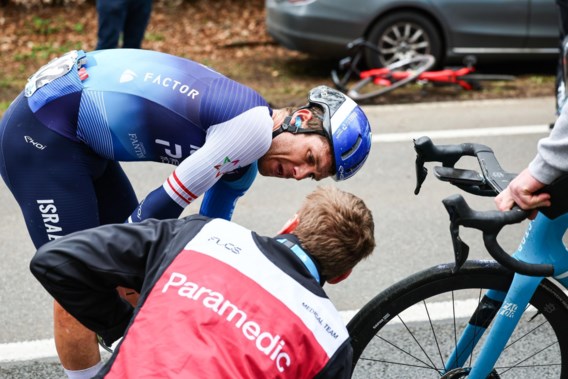 Spectator out of danger after serious collision with rider during Tour