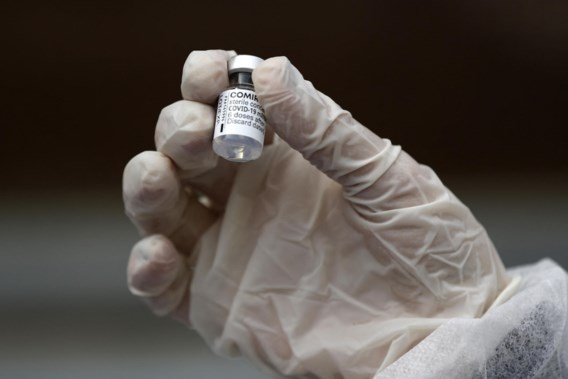 The Covid vaccine that may have initially saved the most lives is now dying itself