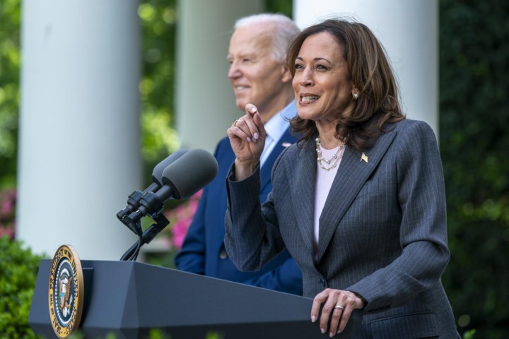 Waarom stapt Joe Biden dan toch op? En kan Kamala Harris president worden?