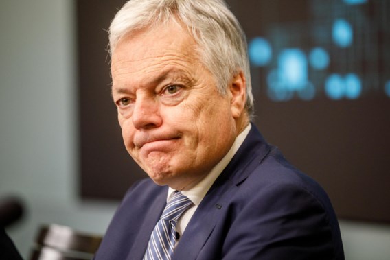 Speurders vonden 7.000 euro cash bij Didier Reynders